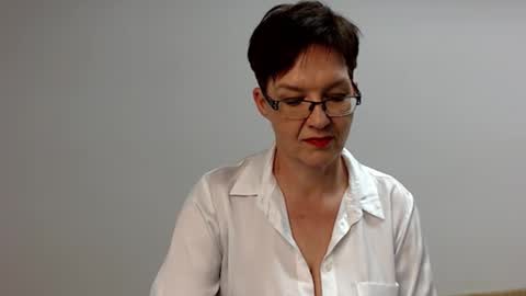 Snapshot of sofie_velvet chatting on December 27, 2024, 7:35 pm Sofie Velvet online show from December 27, 2024, 7:35 pm