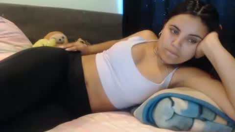 Snapshot of sofigarcia17 chatting on January 18, 2025, 9:13 pm sofi online show from January 18, 2025, 9:13 pm