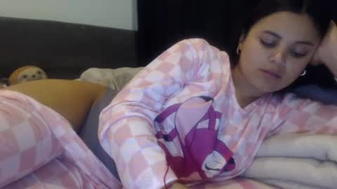 Snapshot of sofigarcia17 chatting on September 22, 2025, 1:29 am sofi online show from September 22, 2025, 1:29 am