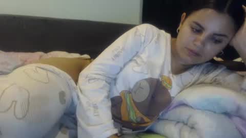 Snapshot of sofigarcia17 chatting on October 6, 2025, 3:59 am sofi online show from October 6, 2025, 3:59 am