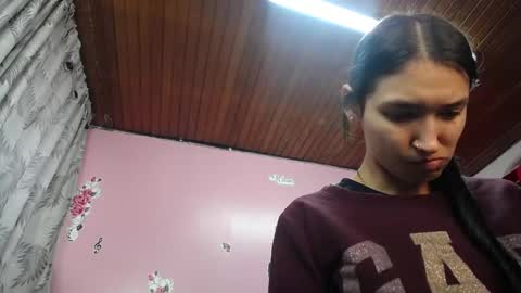 Snapshot of sofii_cute01 chatting on February 25, 2025, 11:30 am sofii_cute01 online show from February 25, 2025, 11:30 am