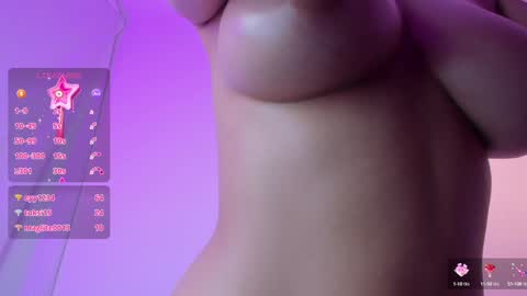 Snapshot of sofii_uwu_ chatting on December 16, 2024, 12:26 am Sofii  online show from December 16, 2024, 12:26 am