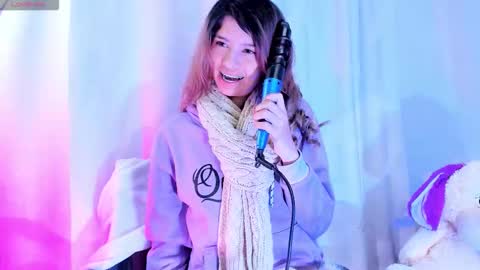 sofiia cute  online show from March 21, 2026, 3:33 am