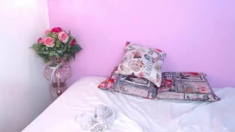 sofiia_vega_ online show from March 30, 2026, 9:05 pm