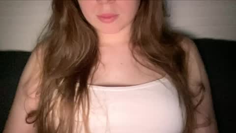 Snapshot of sofinovvak chatting on May 8, 2026, 9:09 pm Sofi online show from May 8, 2026, 9:09 pm