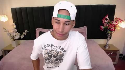 Cam and Amy online show from October 24, 2025, 7:43 pm