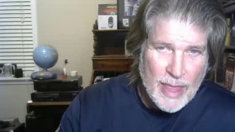 Snapshot of softasiron1 chatting on May 3, 2026, 3:23 am Brett online show from May 3, 2026, 3:23 am