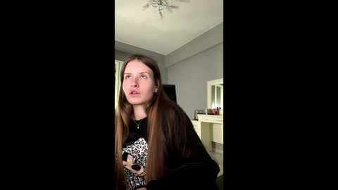 Snapshot of softlygirl chatting on March 26, 2026, 5:40 pm softlygirl online show from March 26, 2026, 5:40 pm