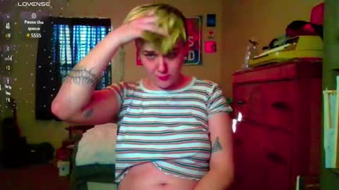 Snapshot of softtboyfriend chatting on March 11, 2025, 11:26 pm Day online show from March 11, 2025, 11:26 pm