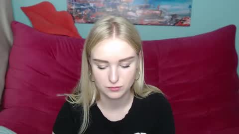 Snapshot of sofysoft chatting on October 11, 2025, 5:00 pm sofysoft online show from October 11, 2025, 5:00 pm