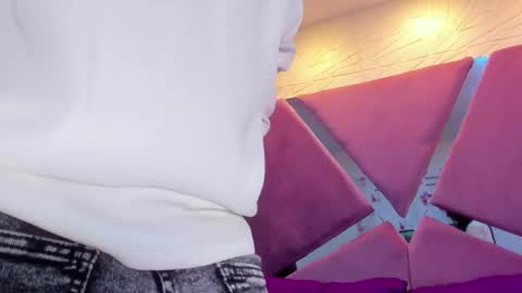 Snapshot of sol_angel_7 chatting on May 26, 2026, 3:08 pm SOL ANGEL online show from May 26, 2026, 3:08 pm