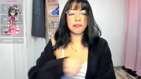 Snapshot of sol_lunaa23 chatting on March 11, 2026, 1:22 am sol online show from March 11, 2026, 1:22 am