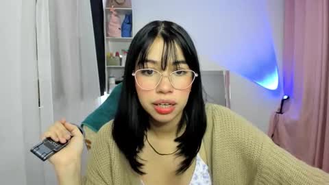 Snapshot of sol_lunaa23 chatting on March 21, 2026, 9:18 pm sol online show from March 21, 2026, 9:18 pm