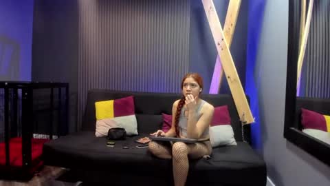 Snapshot of sol_radiant chatting on July 13, 2026, 1:36 pm Sol radiant online show from July 13, 2026, 1:36 pm