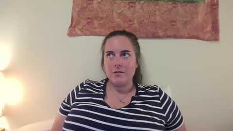 Snapshot of sola_limelight chatting on June 13, 2026, 3:48 am sola_limelight online show from June 13, 2026, 3:48 am