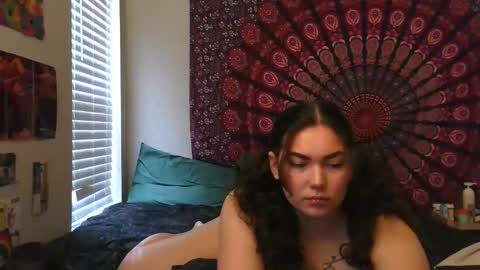 Snapshot of sola_reina chatting on October 10, 2025, 5:56 pm Sola Reina online show from October 10, 2025, 5:56 pm