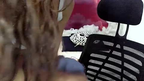 solarboom18 online show from October 25, 2025, 7:19 pm