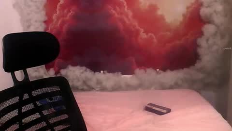 solarboom18 online show from October 28, 2025, 7:16 pm