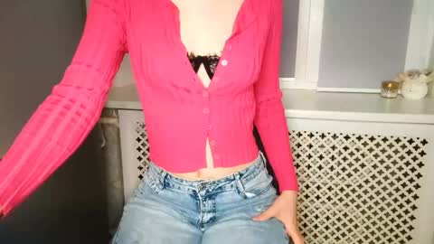 Hanna online show from December 14, 2025, 6:34 pm