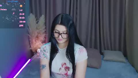 Snapshot of solazolaa chatting on June 14, 2026, 1:36 am Sonya online show from June 14, 2026, 1:36 am