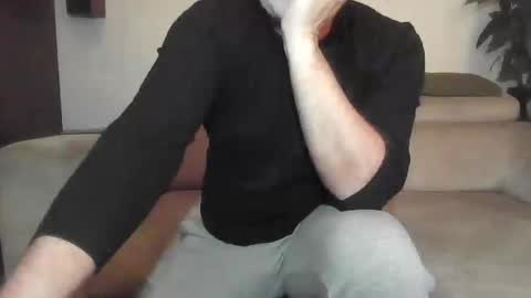 Snapshot of sole73 chatting on November 25, 2025, 8:20 pm Sole Obedient online show from November 25, 2025, 8:20 pm