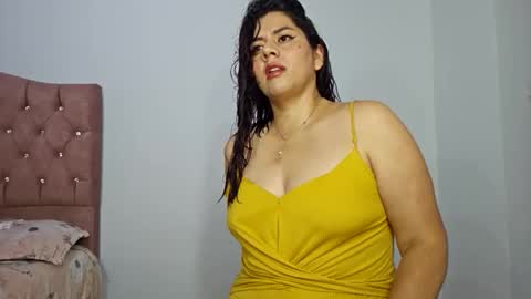 Solesit0 online show from November 28, 2025, 5:21 am