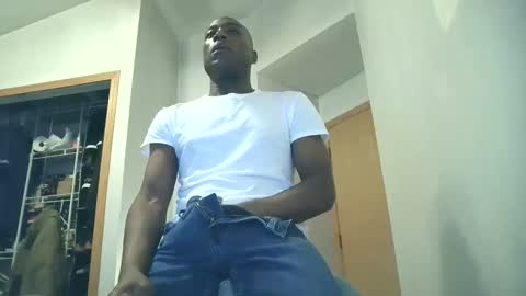 Snapshot of solidsnake992 chatting on November 19, 2025, 2:00 am solidsnake992 online show from November 19, 2025, 2:00 am