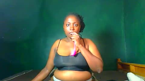 Solly bunny online show from April 12, 2026, 11:32 pm