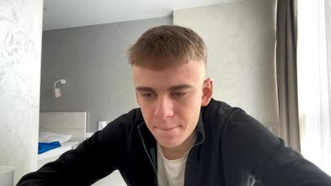 Jett online show from April 14, 2026, 7:58 am