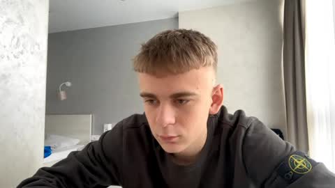 Jett online show from April 17, 2026, 7:00 am