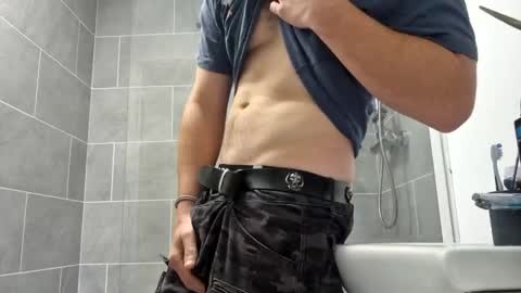 soloj13 online show from September 26, 2025, 12:53 pm