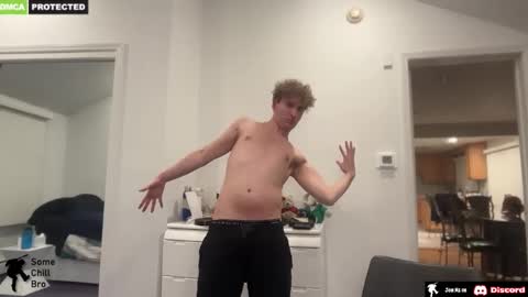 Snapshot of somechillbro chatting on February 28, 2026, 1:28 am Evan online show from February 28, 2026, 1:28 am