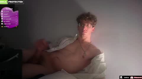 Snapshot of somechillbro chatting on April 11, 2026, 7:45 am Evan online show from April 11, 2026, 7:45 am