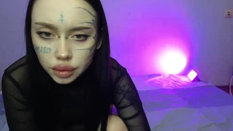 Snapshot of somniya chatting on December 14, 2025, 2:22 pm somniya online show from December 14, 2025, 2:22 pm