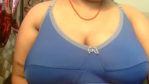 Snapshot of soni88888 chatting on February 16, 2025, 5:26 am soni88888 online show from February 16, 2025, 5:26 am