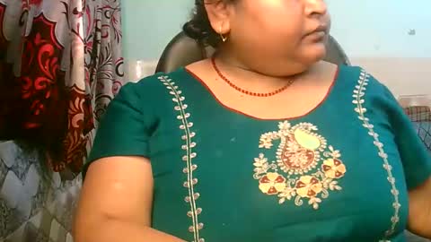 soni88888 online show from April 1, 2026, 2:47 pm