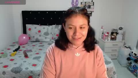 soniahardass online show from April 17, 2026, 12:19 pm