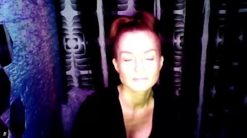 Snapshot of soniakiss4 chatting on December 4, 2025, 3:21 pm Sonia online show from December 4, 2025, 3:21 pm