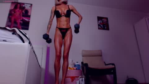 Sonja Ray online show from November 2, 2025, 9:55 am