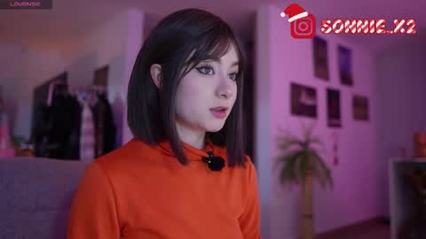 Snapshot of sonnie_mami chatting on December 15, 2025, 12:53 pm Sonnie online show from December 15, 2025, 12:53 pm