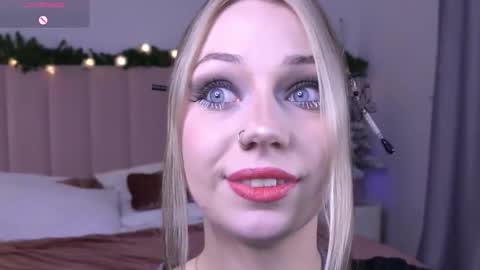 Your ghost wife online show from December 22, 2025, 4:26 pm