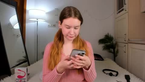 Snapshot of sonya_baby chatting on February 4, 2025, 2:43 pm SONIA online show from February 4, 2025, 2:43 pm