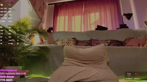 Snapshot of sonya_keller chatting on October 26, 2025, 9:59 am Sonya online show from October 26, 2025, 9:59 am