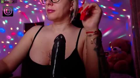 Sonia online show from March 5, 2025, 4:24 am