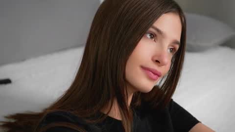 Eva 3 online show from November 25, 2025, 9:42 am