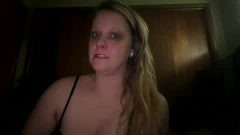 Snapshot of soohott123 chatting on May 22, 2026, 11:38 am soohott123 online show from May 22, 2026, 11:38 am