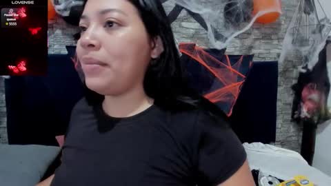 Sophia  online show from October 27, 2025, 11:58 am