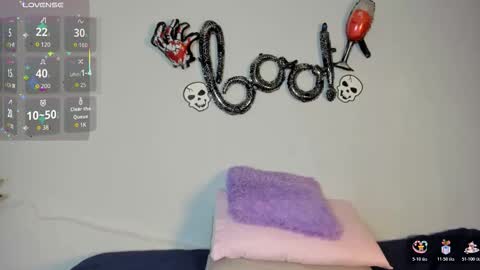 sophia_ebony___ online show from October 28, 2025, 12:52 pm