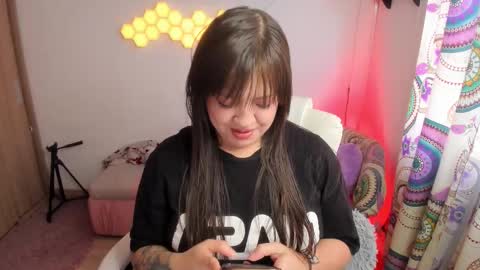 Snapshot of sophia_grants chatting on November 10, 2025, 9:25 pm sophia_grants online show from November 10, 2025, 9:25 pm