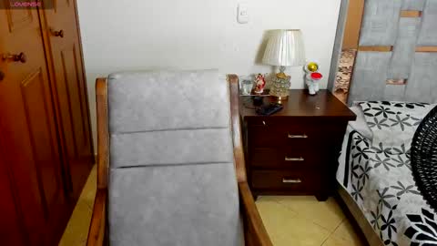 sophia CM online show from October 4, 2025, 12:30 am